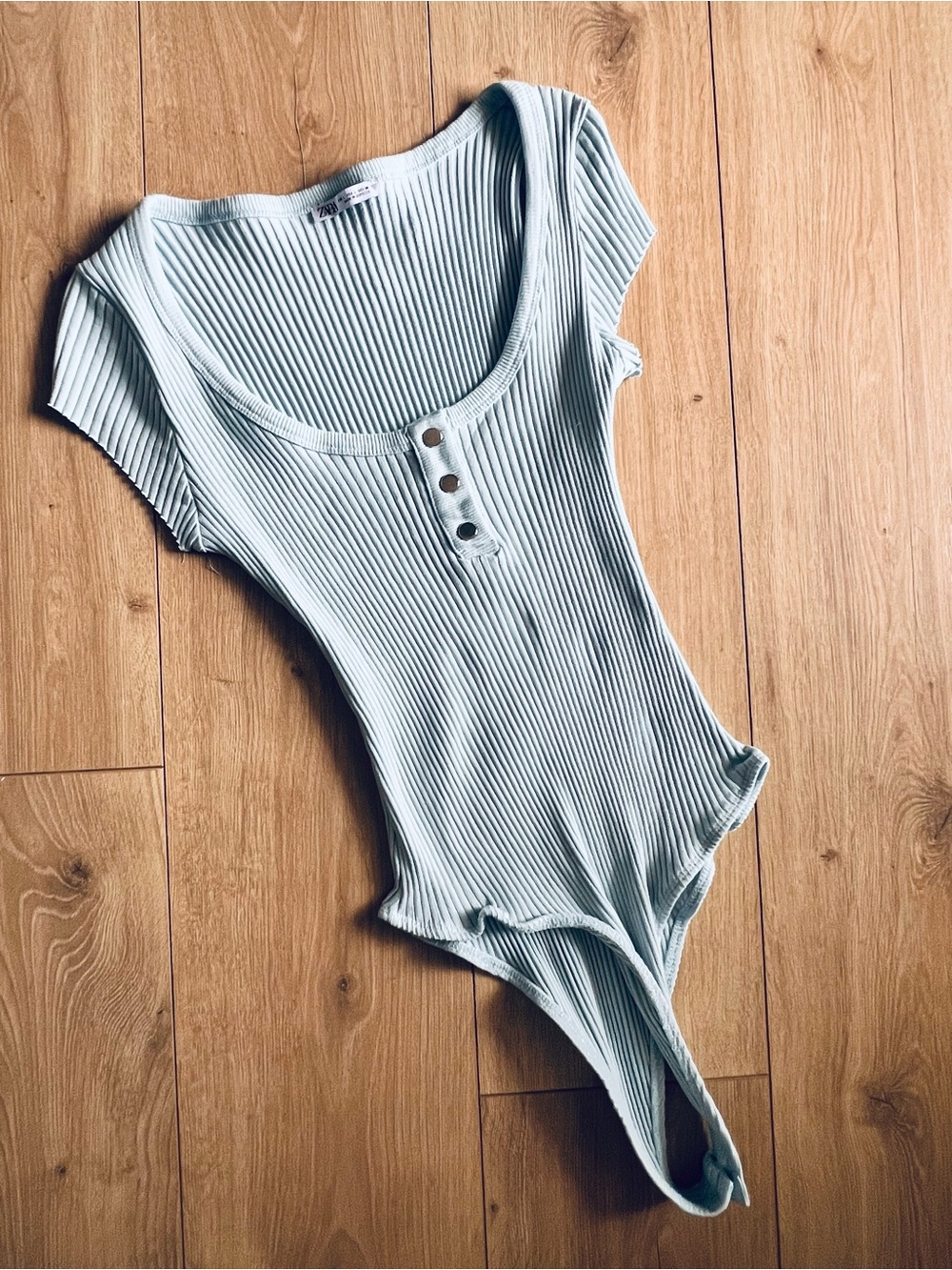 Zara Light Blue Ribbed Scoop Neck Button Bodysuit